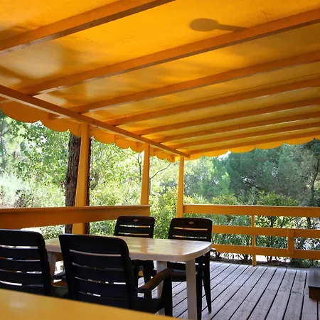 Harbers Zonvakanties Met Airco Lei Suves Sur Argens Chalet *