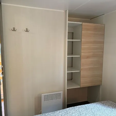 Harbers Zonvakanties Met Airco Lei Suves Sur Argens Chalet *